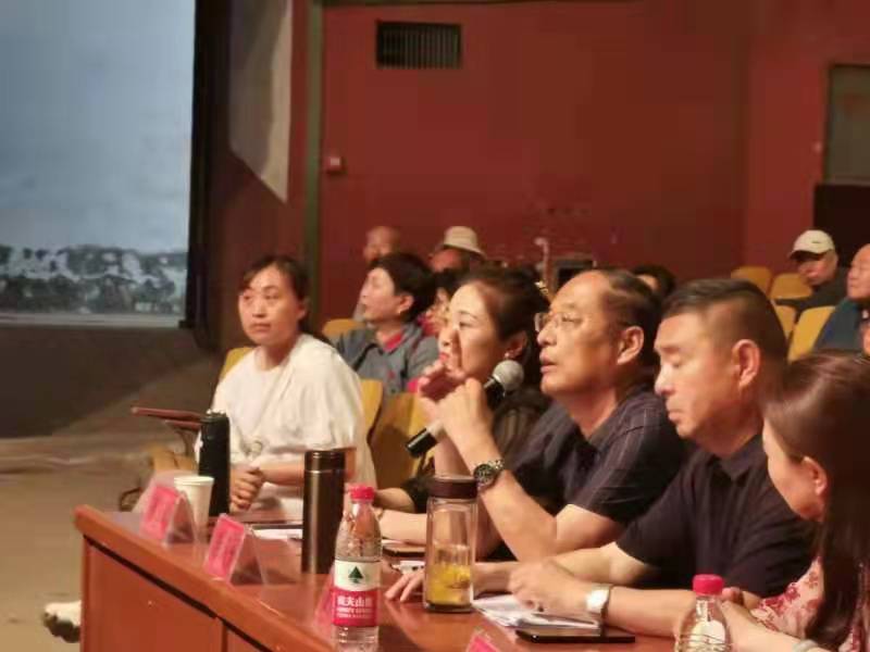 评委3.jpg